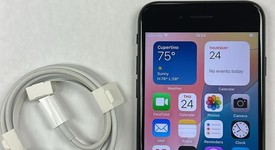 Mint
													Apple iPhone SE 3rd Gen 2022 - Unlocked, Midnight, 64 GB, A2595, photo 2 of 10