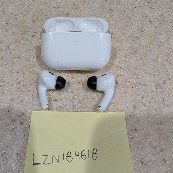 Apple AirPods Pro 2 - Lightning