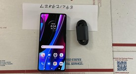 Mint
													Motorola Edge Plus (2022) - Unlocked, White, 512 GB, 8 GB, photo 1 of 7