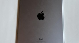 Good
													Apple iPad Air 2 - Unlocked, Gray, 32 GB, photo 4 of 9