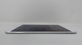 Mint
													Apple iPad Pro 10.5" - Unlocked, Silver, 64 GB, photo 6 of 6