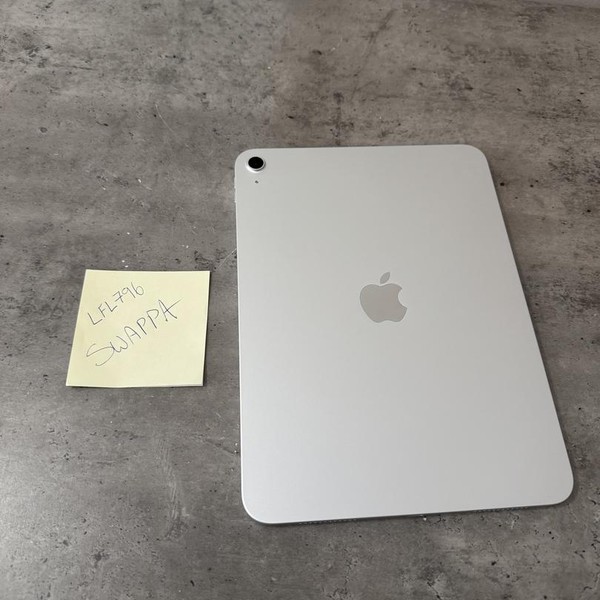 Apple iPad 11th Gen - Wi-Fi, 128 GB, Silver, A3354