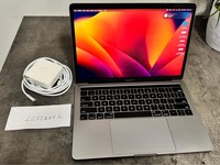 MacBook Pro 2017 (With Touch Bar) - 13"
