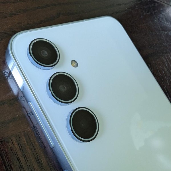 Samsung Galaxy A55 5G - Unlocked Non-US, 256 GB, Light Blue, 8 GB