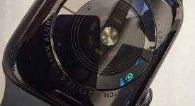 Good
													Apple Watch Series 4 44mm - Gray, A1978 - GPS, Aluminum, photo 4 of 4