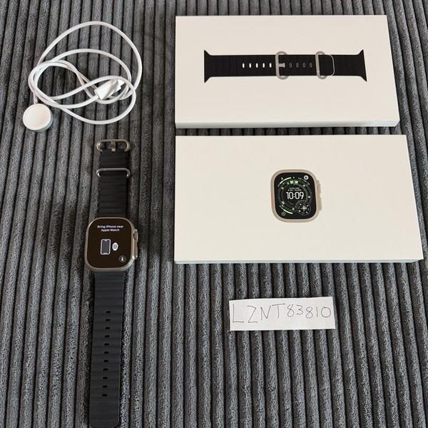 Apple Watch Ultra 3 49mm - Unlocked, Natural, A3281