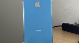 Good
													Apple iPhone Xr - Unlocked, 64 GB, A1984, photo 1 of 8
