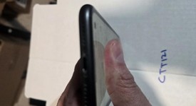 Good
													Apple iPhone 11 - Unlocked, Black, 64 GB, A2111, photo 6 of 6