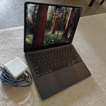 Mint MacBook Air 2025 (M4) - 13 inch - 512 GB, Midnight, 24 GB, Apple M4