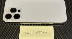 Mint
													Apple iPhone 16 Pro - Unlocked, White, 512 GB, A3083, photo 3 of 7