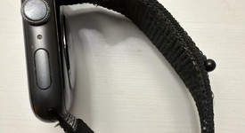 Good
													Apple Watch Series 4 44mm - Gray, A1978 - GPS, Aluminum, photo 4 of 6