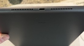 Good
													Apple iPad 8th Gen - Wi-Fi, Gray, 32 GB, A2270, photo 5 of 9