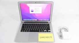 Good
													MacBook Air 2017 - 13" - Silver, 128 GB, 8 GB, photo 1 of 9