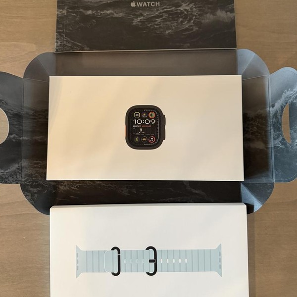 Apple Watch Ultra 2 49mm - Unlocked, Black, A2986