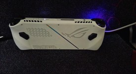 Mint
													Asus ROG Ally 7" - Z1, White, 512 GB, 16 GB, Ryzen Z1, photo 5 of 5