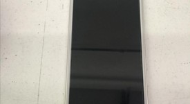 Good
													Google Pixel XL - Verizon, Silver, 128 GB, 4 GB, Verizon Edition, photo 2 of 7
