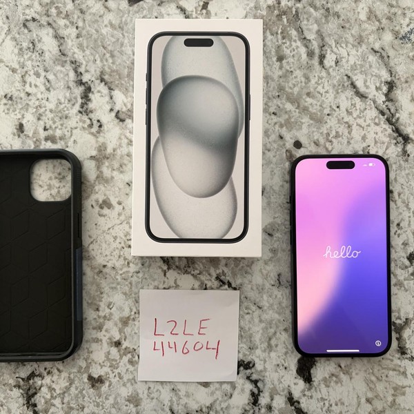 Apple iPhone 15 - Verizon, 128 GB, Black, A2846