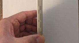 Mint
													Apple iPhone 16e - Unlocked, White, 128 GB, A3212, photo 4 of 9