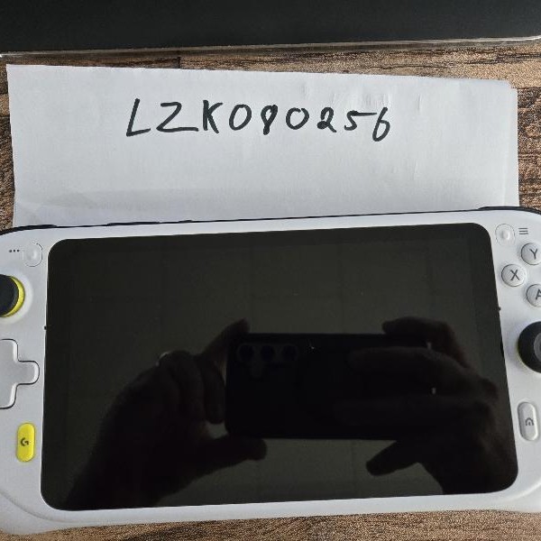 Logitech G Cloud - 64 GB, White