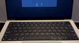 Mint
													MacBook Pro 2021 - 14" - Apple M1 Pro 8-core, Silver, 512 GB, 16 GB, photo 4 of 14