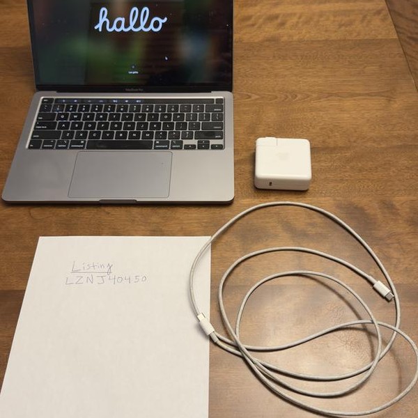 MacBook Pro 2018 (With Touch Bar) - 13 inch - I5, Gray, 256 GB, 8 GB