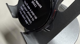 Good
													Samsung Galaxy Watch5 - Unlocked, Graphite, 40mm, photo 2 of 6