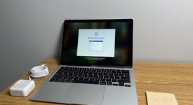Good
													MacBook Air 2020 - 13" - I5, Silver, 512 GB, 8 GB, photo 1 of 8