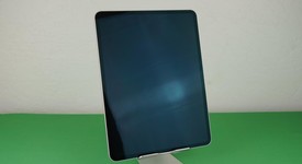 Mint
													Apple iPad Pro 13" (M4) 2024 - Unlocked, Silver, 256 GB, 8 GB, A2926, Standard Glass, photo 5 of 9
