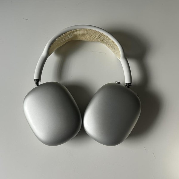 Apple AirPods Max - Silver - LALL76250 - Swappa