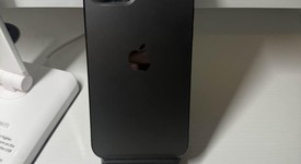 Good
													Apple iPhone 12 Pro Max - Unlocked, Graphite, 128 GB, A2342, photo 4 of 5
