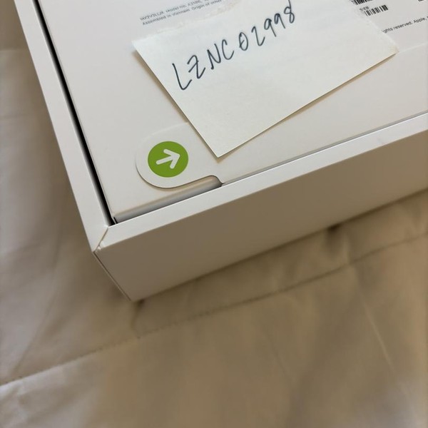 MacBook Pro 2024 - 16 inch - 1 TB, Silver, 36 GB, Apple M4 Max 14-core