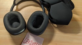 Used
													Apple AirPods Max - Gray, photo 1 of 11