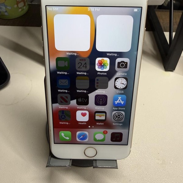 Apple iPhone 7 - Unlocked, 32 GB, Gold, A1778, GSM