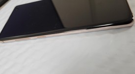 Good
													Samsung Galaxy S10 Plus - Verizon, Ceramic White, 512 GB, 8 GB, SM-G975U, photo 6 of 6