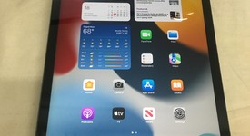 Good
													Apple iPad 9th Gen - Unlocked, Gray, 64 GB, A2603, photo 2 of 7