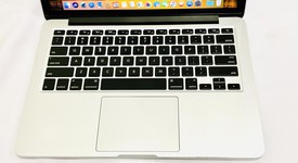 Good
													MacBook Pro 2015 (Retina) - 13" - Silver, 256 GB, 8 GB, photo 3 of 9