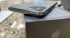 Mint
													Apple iPhone 11 Pro - Unlocked, Green, 64 GB, A2160, photo 4 of 9