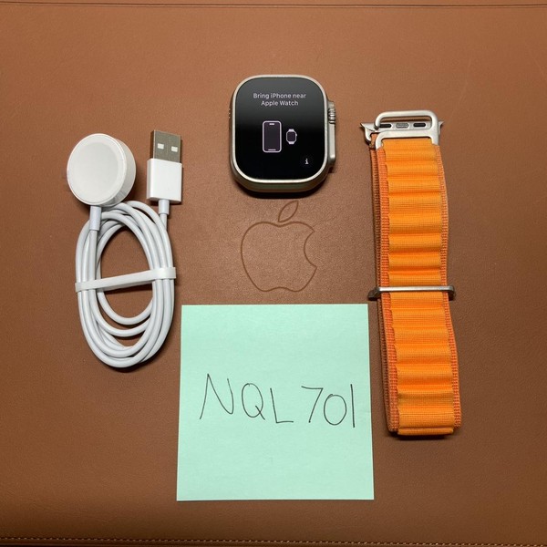 Apple Watch Ultra 49mm - Unlocked, Titanium, A2622