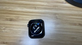 Good
													Apple Watch Series 6 44mm - Unlocked, Black, A2294 - Cellular, Titanium, photo 5 of 10