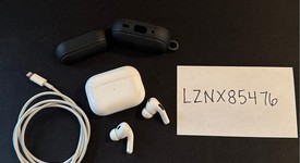 Used
													Apple AirPods Pro 2 - Lightning, photo 1 of 7