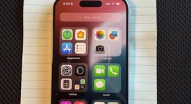 Mint
													Apple iPhone 15 Pro - Unlocked, Natural, 128 GB, A2848, photo 2 of 9