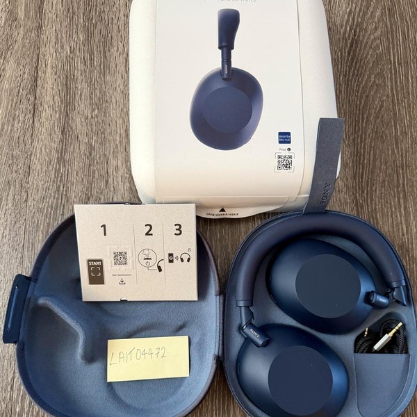 Sony WH-1000XM6 - Midnight Blue