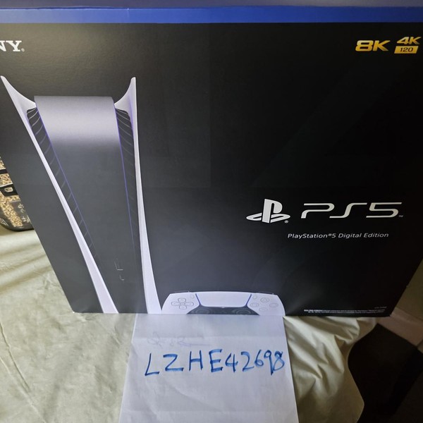 PlayStation 5 Digital Edition (2020) - 825 GB, White, Digital Edition