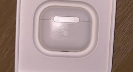 Used
													Apple AirPods 3rd Gen - MagSafe Case, photo 2 of 10