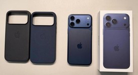 Mint
													Apple iPhone 17 Pro Max - Unlocked, Deep Blue, 256 GB, A3257, photo 5 of 8