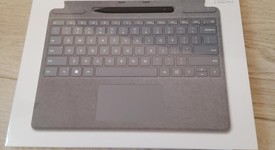 New
													Microsoft Surface Pro 8 - I5, Graphite, 256 GB, 8 GB, photo 3 of 3