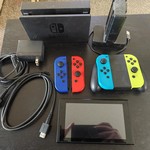 Good Nintendo Switch - Red & Blue, 32 GB