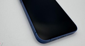 Good
													Apple iPhone 13 - Unlocked, Blue, 128 GB, A2482, photo 5 of 8