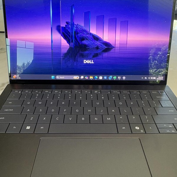 Dell Pro Max - 512 GB, Black, 32 GB, Intel Core Ultra 7, 14 inch, FHD+ Plus