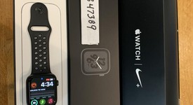 Good
													Apple Watch Series 4 44mm - Unlocked, Gray, A1976 - Cellular, Nike, photo 1 of 9